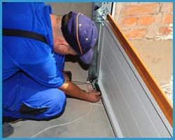 United Garage Door Zionsville, IN 317-680-0016 United Garage Door Zionsville, IN 317-680-0016 - sidebar-door-maintaince-15-05m